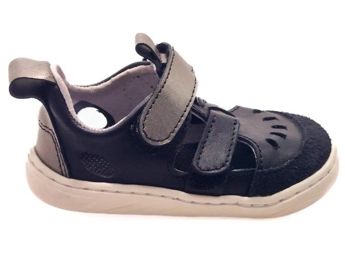 Barefoot Pegres SBF 22 kožené sandálky černá