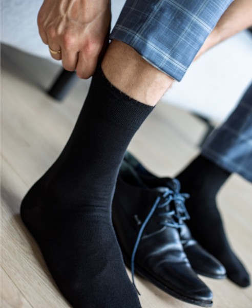 Wola 94000 šedé pánské ponožky Barva: šedá, Velikost: 42-44