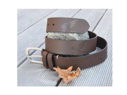 kožené doplnky (26)