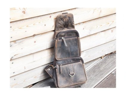 kožené doplnky (72)