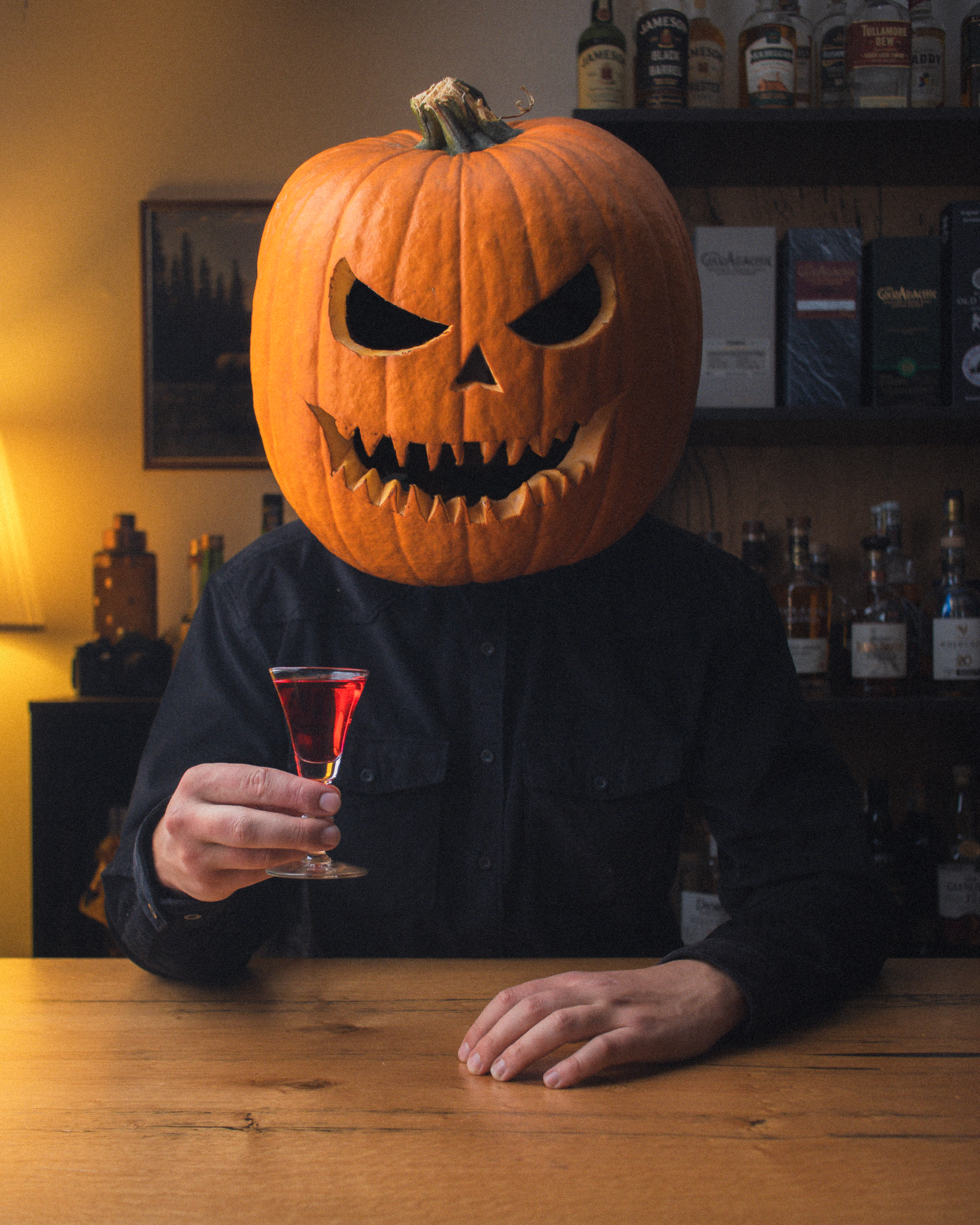 Halloweenské příběhy o Whisky a Rumu