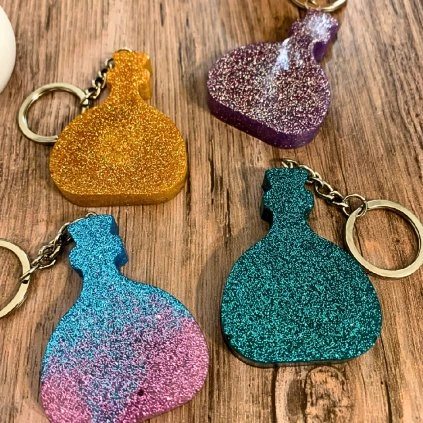 Přívěsek velký Potion  ručně vyráběný – pryskyřice – originál