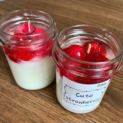 Svíčka - Cute Strawberry 200ml  s jahodami v gelu