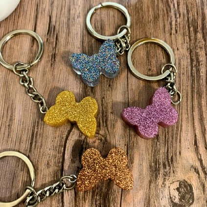 Přívěsek malý Motýl  ručně vyráběný – pryskyřice – originál