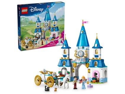 Popelčin zámek a kočár s koňmi