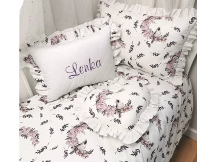 Ozdobný polštářek se jménem