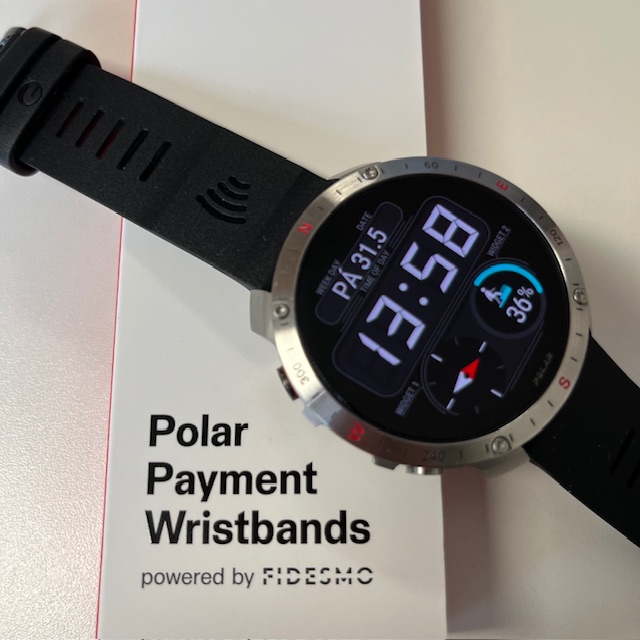 Platba hodinkami POLAR