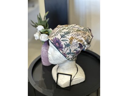 Čepice - luční kvítí na béžové + zelená