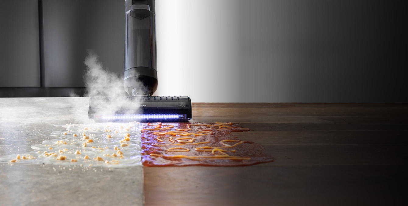 Pulizia profonda con il vapore con Polti Rollysteam