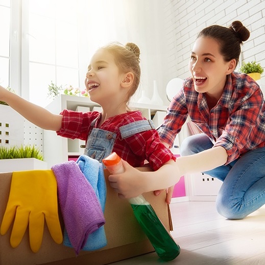 Pleseň na stene v byte: ako účinne odstrániť plesne zo stien a 7 pravidiel prevencie