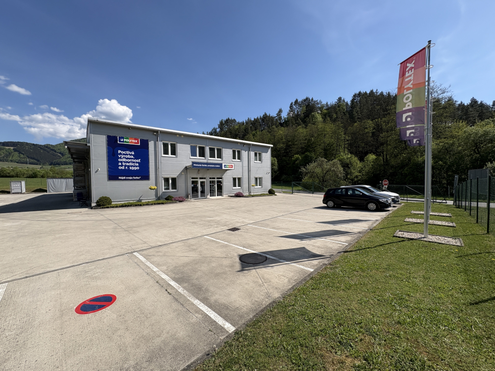 Sídlo a predajňa spoločnosti POLYTEX v Porúbke