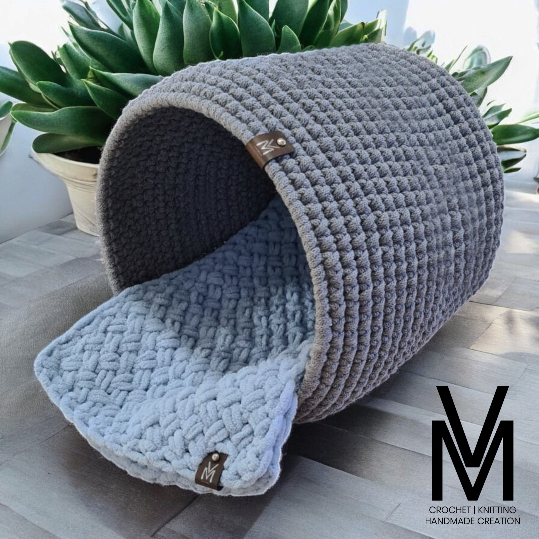 M.V HANDMADE CREATION Kukaň "CLARISSA" + heboučká DEKA + dárek ZDARMA