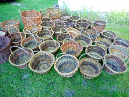 Košíky přírodní bramboráky s dřevěným uchem