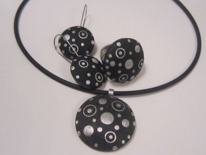0003056 sada funny dots