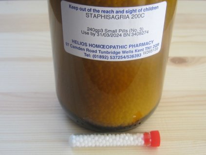 0011947 staphysagria 200 c proti msicim a po prorezu