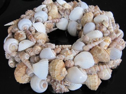 0011472 venec z musli a ulit