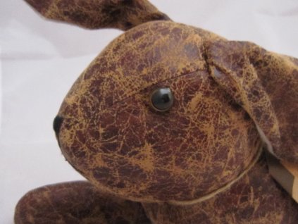 0007013 zarazka do dveri zajic