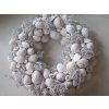 0011609 venec z velkych musli a prirodnin bily
