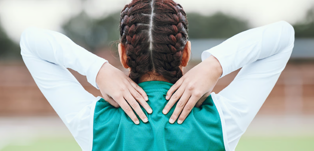 Ból pleców i mięśni po sporcie? Fizjoterapia sportowa i taping to szybka pomoc!