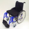 Invalidní vozík variabilní je skládací