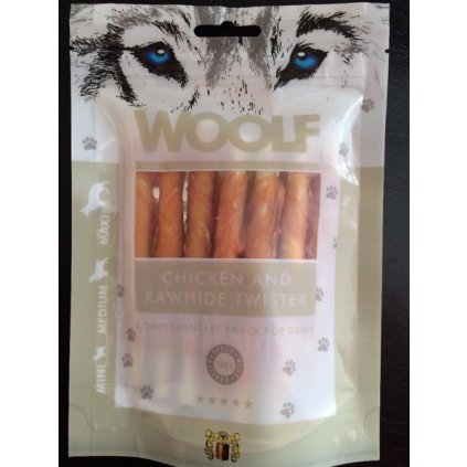 Pamlsok Woolf Dog Chicken & Rawhide Twister 100 g