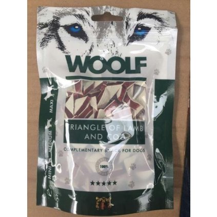 Pamlsok Woolf Dog Lamb and Cod Triangle 100 g
