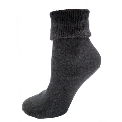 angora slaba shrnuta