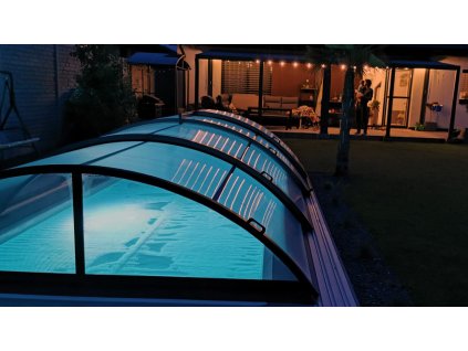 Bogenüberdachung für den Pool 8.3x3.6 (380x850) PRAKTIK klar PK4 Polycarbonat