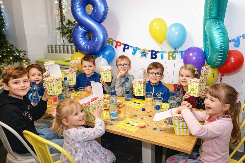 Kids popcorn party