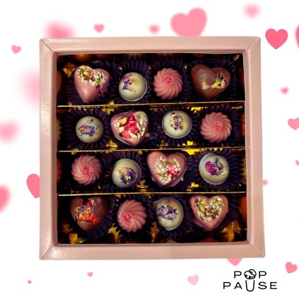 Box of Easter Assorted Pralines (16 pieces)