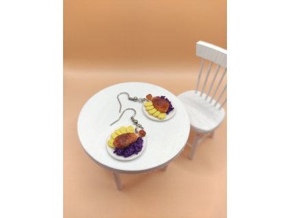 Pečená kachna, zelí a knedlik