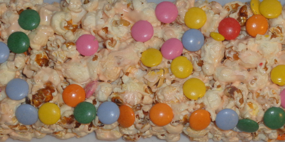 Recept: Popcorn s marshmallow a lentilkami