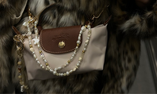 Nový trend: Longchamp Le Pliage Pouch a jak ji vylepšit
