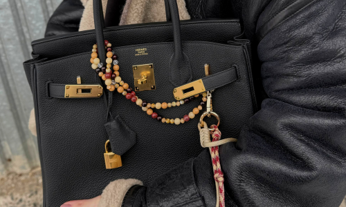 HANDBAG CHARMS: Neodolatelný trend, který ovládne sezónu 2025