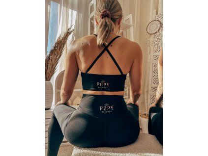 LEGÍNY YOGA NIGHT