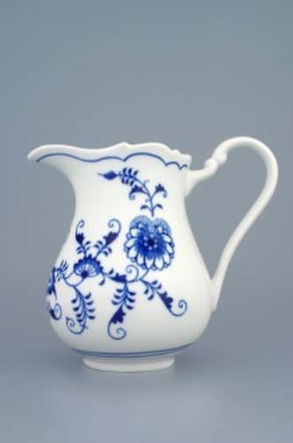 Český porcelán, a.s., Dubí Mlékovka vysoká  850 ml,  cibulák,  Český porcelán