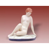 figurka porcelanova akt sedici v trave isis royal dux