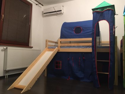 Vyvýšená detská posteľ SORO 90x200 - borovica