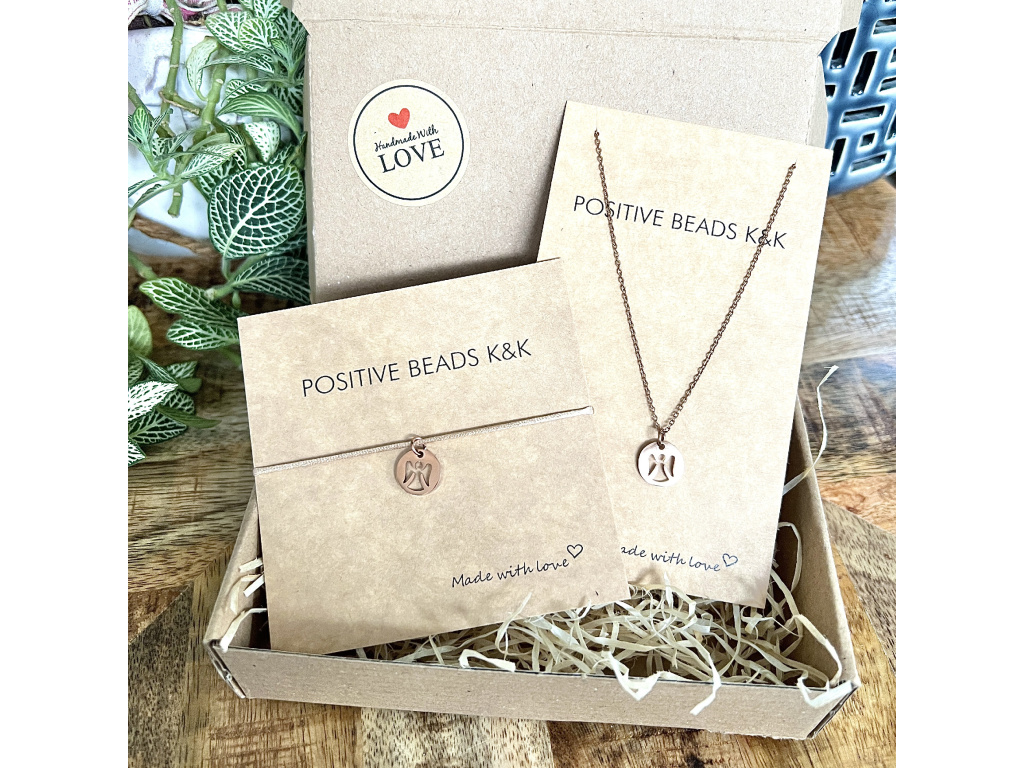 A5284B90 3F17 41B6 A774 E1BA9F53D8CC 1 201 a