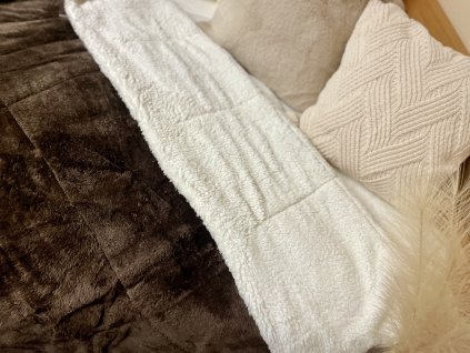 Deka mikroplyš s beránkem Erika čokoládová 150x200cm