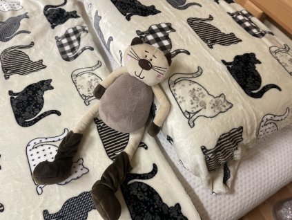 Povlečení mikroplyš kočky 140x200 cm , 70x90 cm