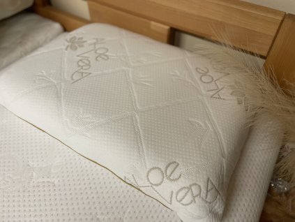 Paměťový polštář Aloe vera anatomic Matějovský 65x43/ v 12 cm