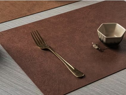 prostíraání imitace kůže tmavě hnědé