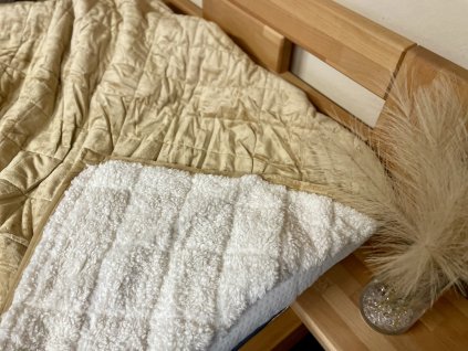 Deka mikroplyš s beránkem Sandra zlatavá  150x200cm