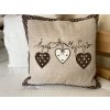 Povlak na polštář srdce hnědý 40x40cm