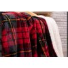 deka s beránkem kostka červená vánoční