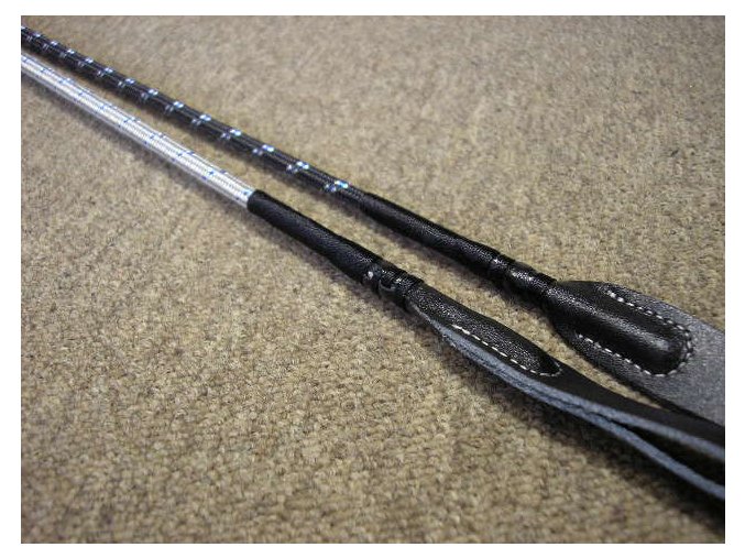 Bičík stříbrná nitka (Barva šedá)