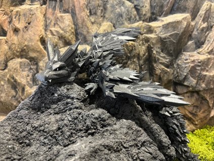 Krystalový drak galakticky černý s křídly 46 cm - 3D tištěný drak s křídly