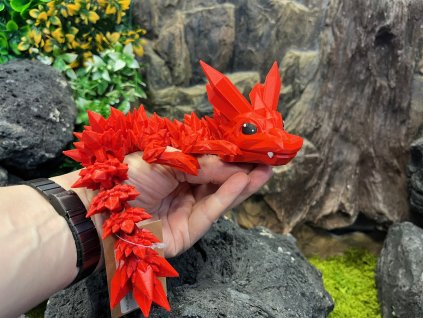 Krystalkový dráček červený velké mládě délka 30 cm 3D tisk