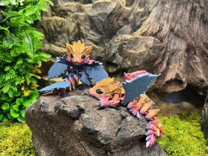 Okřídlený krystalkový dráček miminko fialovozlaté 12 cm